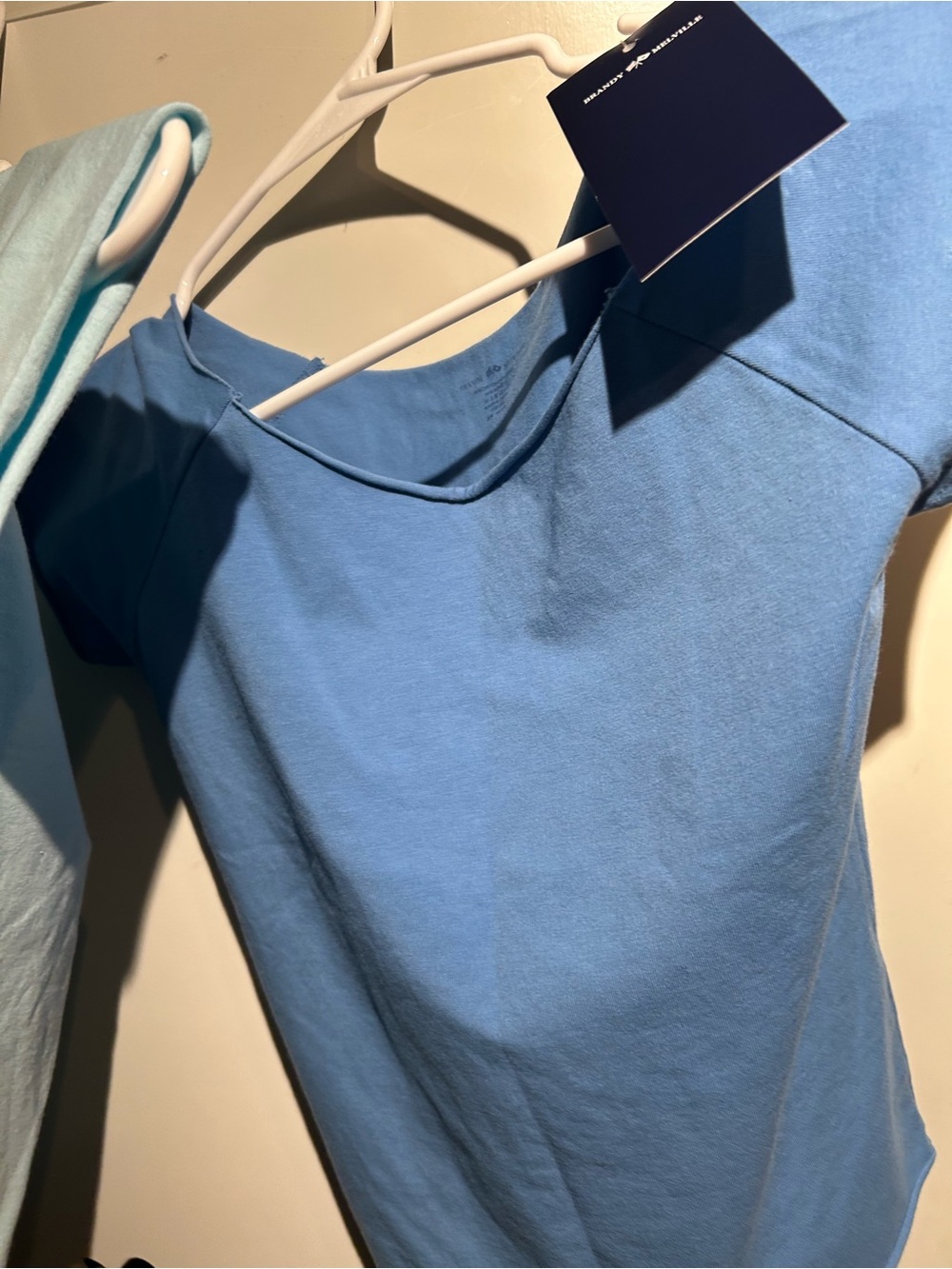 Huge Lot Brandy Melville Bonnie Tops - Picture 4 of 14